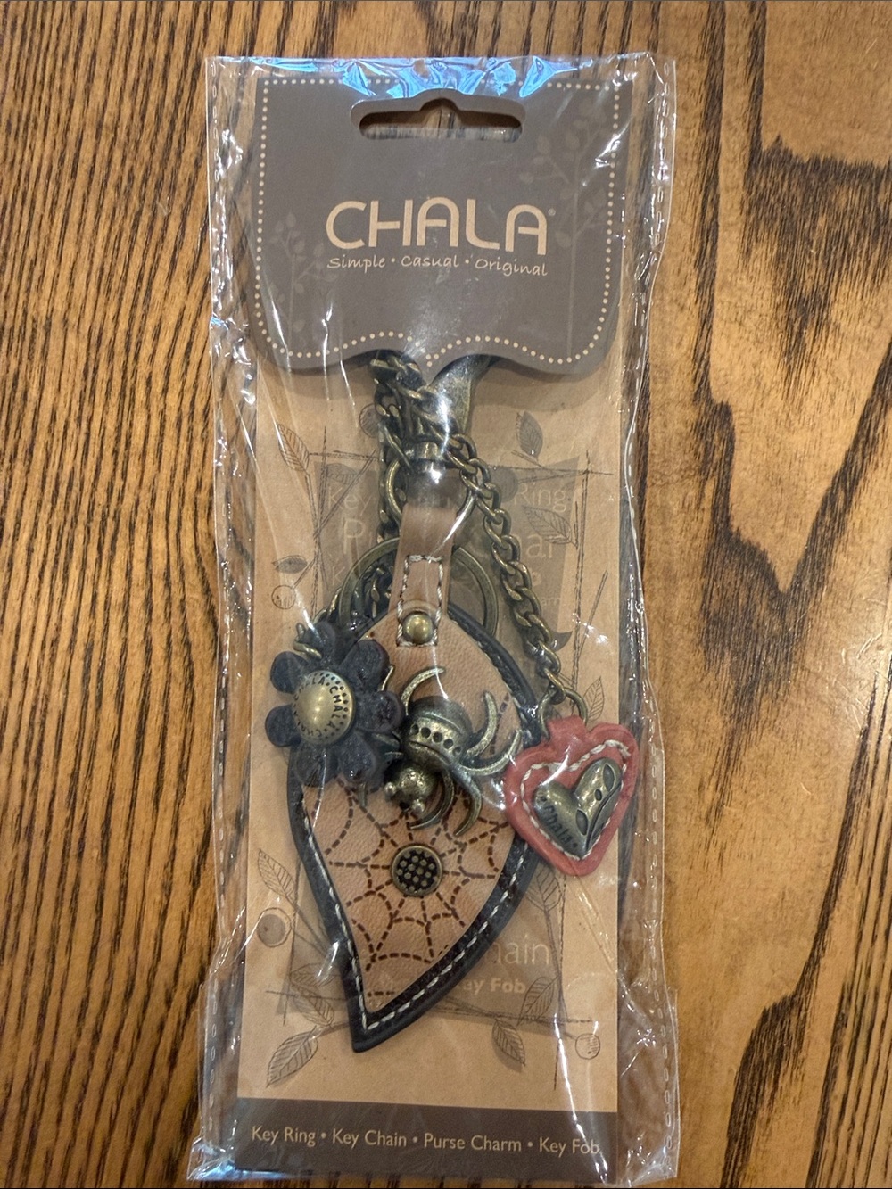 Chala Handbags Metal Charming Spider Keychain